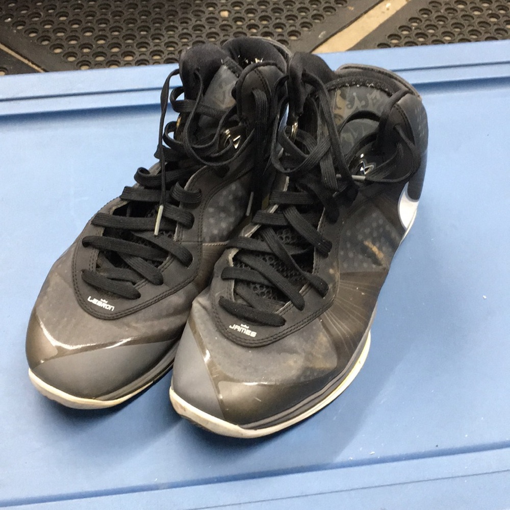 Nike 429676-002 Lebron James size 13